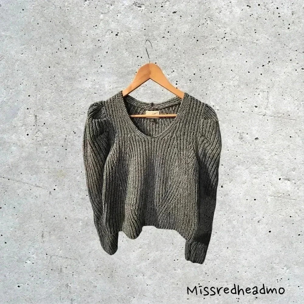 Universal Thread Sweater - Medium - Picture 2 of 5